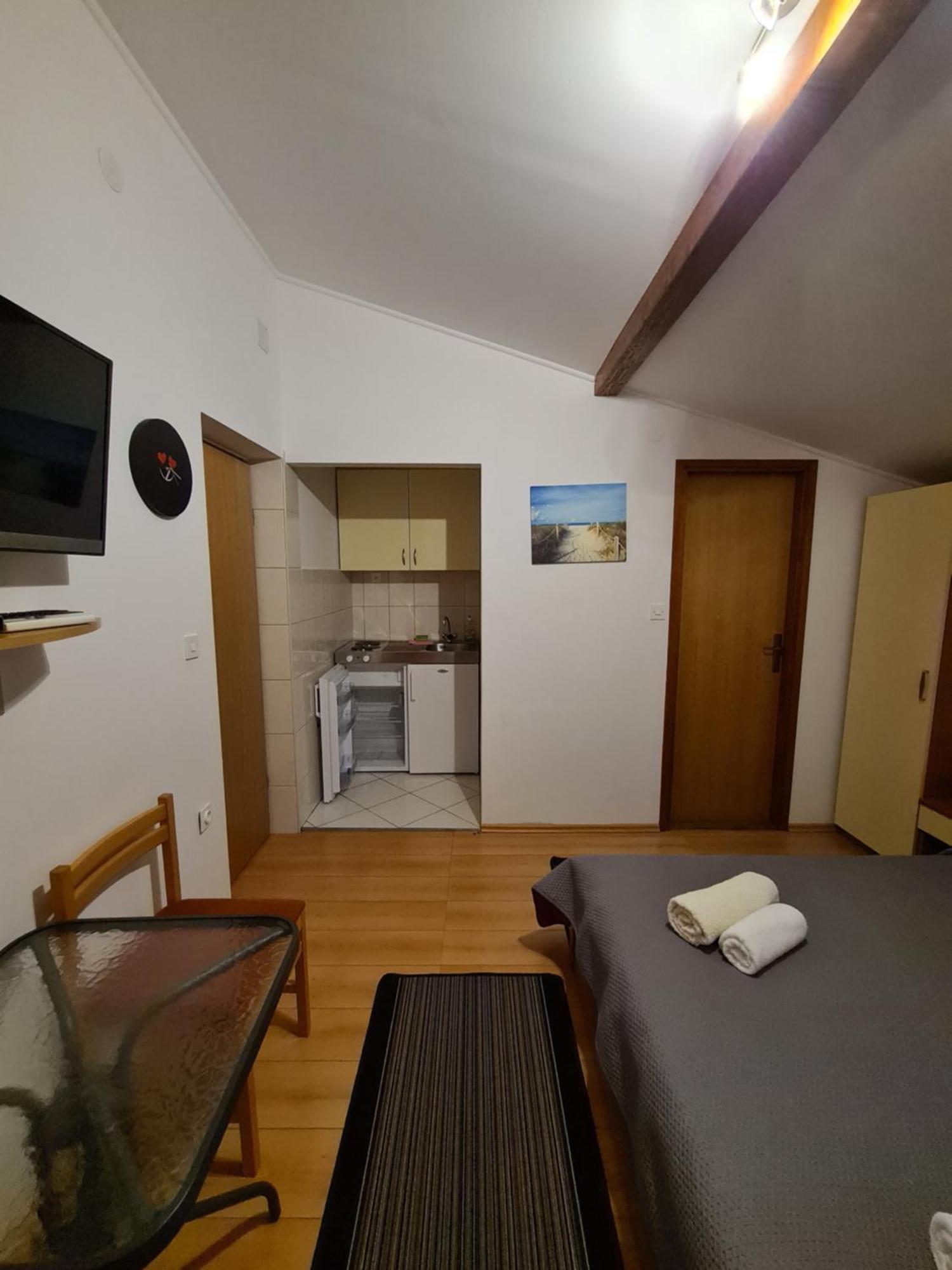 Camp Krka Ξενοδοχείο Lozovac Εξωτερικό φωτογραφία